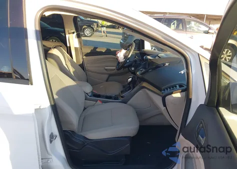 2017 Ford C-Max Hybrid Se from USA, damaged, VIN 1FADP5AU9HL118043